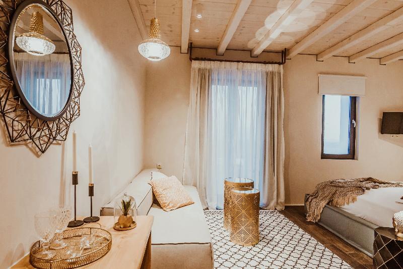 Maregold Mykonos Micro-Boutique Suites, Adults Only Elia  Exterior photo